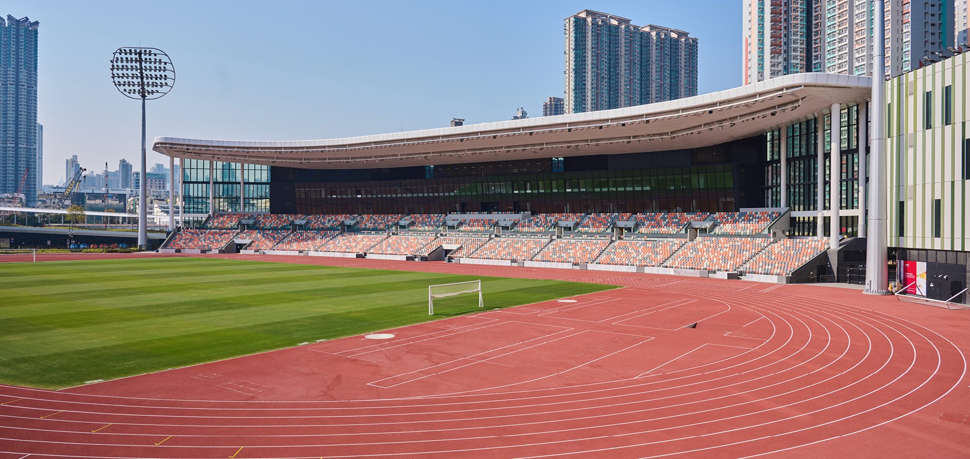 2025中超助攻榜：纳萨里奥、克雷桑9次并列第一，韦世豪8次