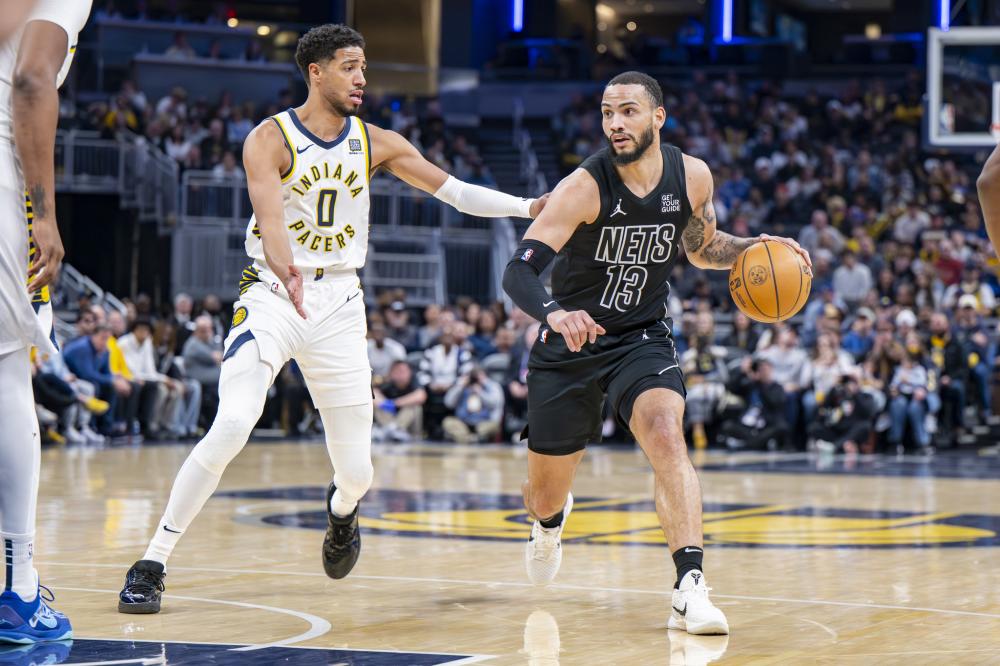 河南省委书记刘宁会见河南队将士，祝贺河南队勇夺足协杯亚军